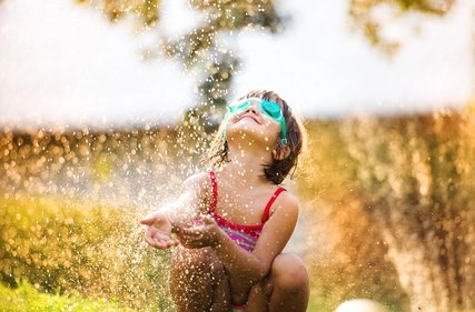 Abkühlung im Sommer Wasserspielplätze