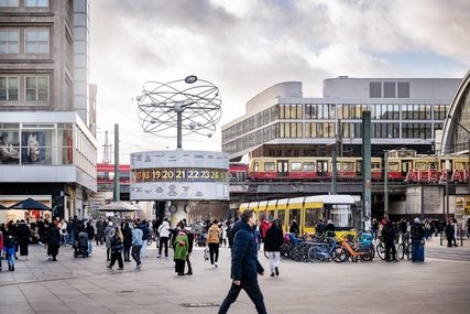 Weltzeituhr