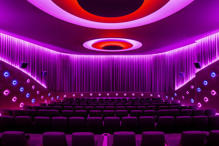 Zoopalast cinema in Berlin, hall