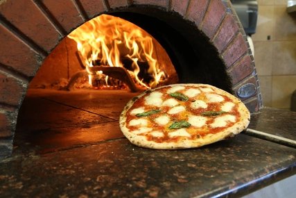 Steinofenpizza
