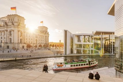 Government district Berlin-Mitte with Spree