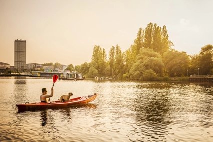 Kajak auf dem Rummelsburger See in Lichtenberg Kajak auf dem Rummelsburger See in Lichtenberg