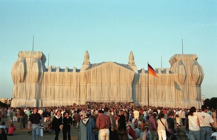 verhuellter Reichstag 1995