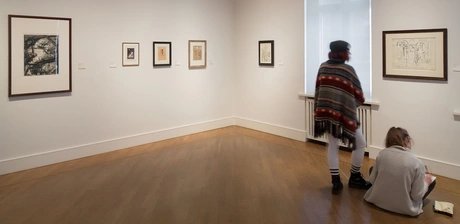 Ansicht der Sammlungspräsentation "Surreale Welten"