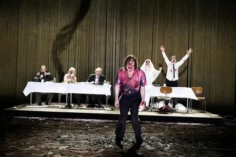 Hamlet in der Schaubühne am Lehniner Platz