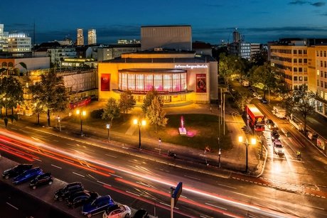 Komische Oper im Schillertheater