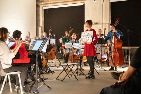 e_086b4b3a0fc664a165ee4475f20f3528_img-hopop