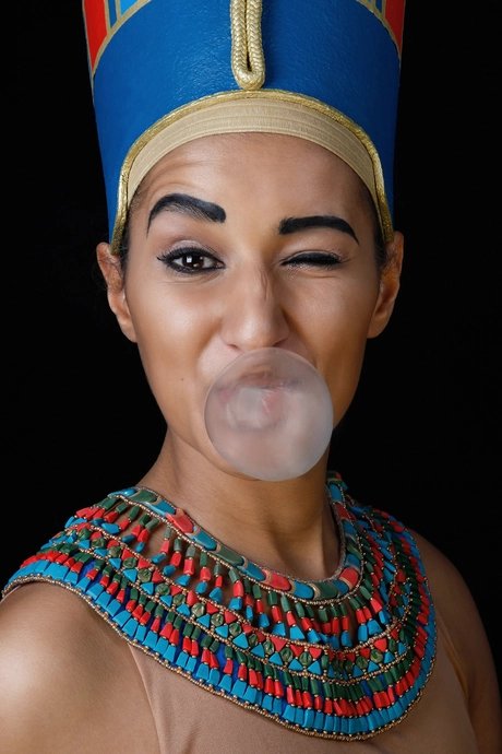 Nadine da Cruz Oliveira in Eine Nacht mit Nofretete