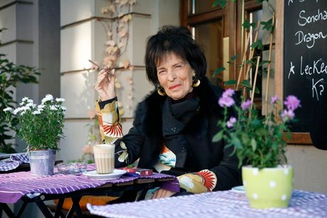 e_1a7c94ba521f689927630e5bc784a051_img-hopop