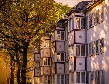 Mann mit Hut Touren - Wohnarchitektur Siemensstadt