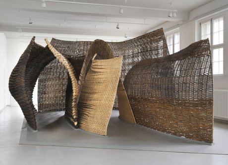 Powered by TCPDF (www.tcpdf.org) Der geflochtene Garten, Olaf Holzapfel, 2022 © Jens Ziehe