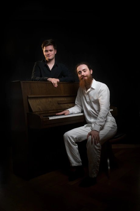 e_46c90e07e994e24648b8e15532dda3af_img-hopop