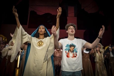 PROPRIETÀ PRIVATA: EIN BERLINER PASSIONSSPIEL