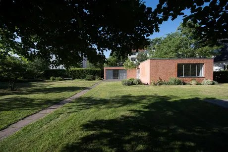 Mies van der Rohe Haus