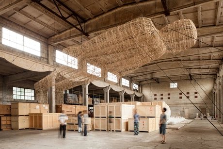 Zuoyou Studio, Peking, CN – Yuyi, 2015