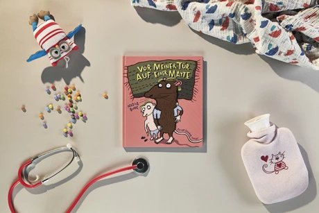 Cover zum Bilderbuch "Vor meiner Tür auf einer Matte" von Nadia Budde