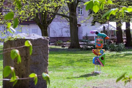 e_5c22fc9c55f87a48f94c22079f4b437d_img-hopop