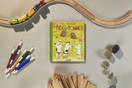 Cover zum Bilderbuch "Pudel mit Pommes" von Pija Lindenbaum