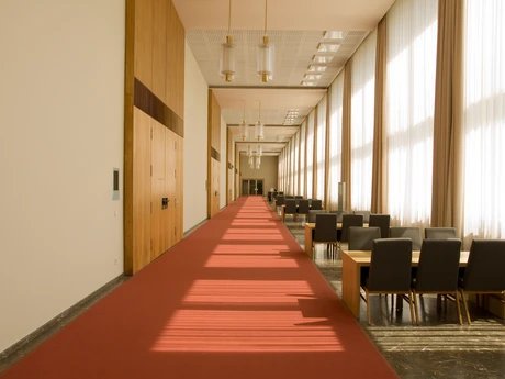 e_6733871814774591ca772b6503a685b3_img-hopop