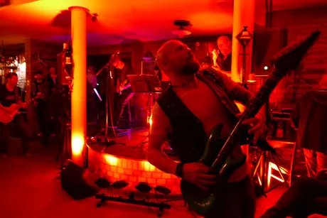 e_6ec89d02ef5a50356d1ecf1afa35ef72_img-hopop