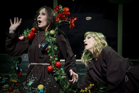 PROPRIETÀ PRIVATA: EIN BERLINER PASSIONSSPIEL