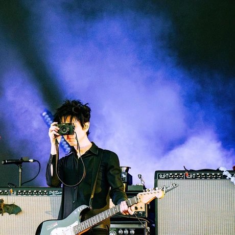 Nick Zinner Portrait