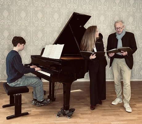 e_7e8616e39896f2d8afd01359a48218b2_img-hopop