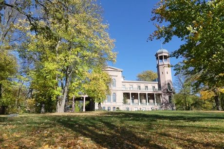 Schloss Biesdorf und Park