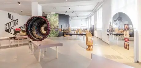 e_87830b0d79a3c5a53d1ce29945b26805_img-hopop