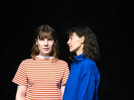 Besuch bei Katt und Fredda von Ingeborg Zadow: momentum.kollektiv