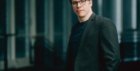 e_9cf66449f0486b520b6a26d72b4ccc5c_img-hopop