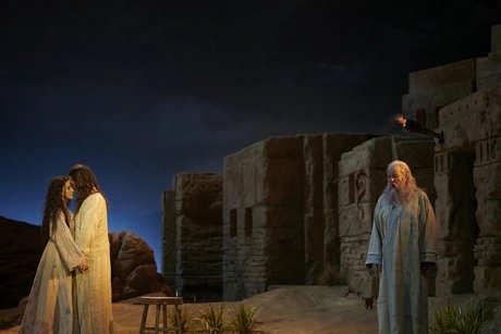 e_a721ac2e7fc820d28ea260702d434764_img-hopop