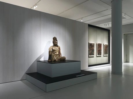 Bodhisattva Avalokiteshvara in Wasser-Mond-Pose