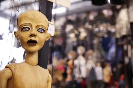 Puppen- und Maskenfundus