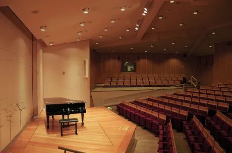 Curt-Sachs-Saal im Musikinstrumenten-Museum