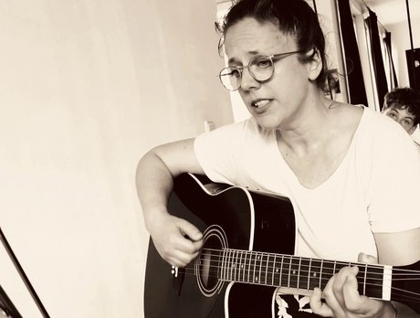 e_c2da1a0e41936084a27a2317422815bc_img-hopop