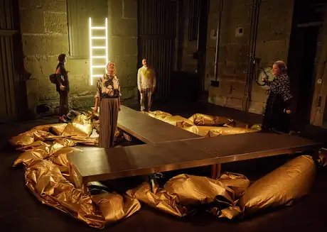 DANN MACH DOCH LIMONADE, BITCH