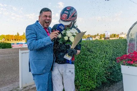 e_d6230d3fc970ff331751a9c1a84d5e04_img-hopop