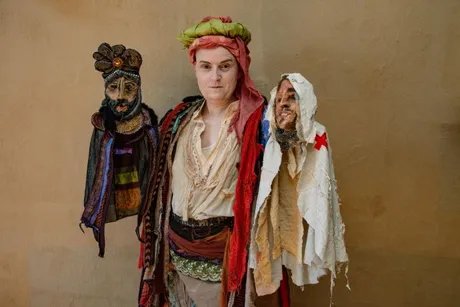 Bridge Markland: nathan in the box