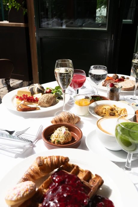 e_da122e3ac1a39e8a050a470c9af21012_img-hopop