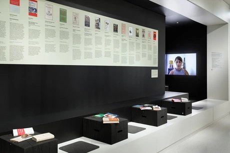 Blick in die Ausstellung „Was lesen? Verdrängte Texte wiederentdecken“ im Stabi Kulturwerk.