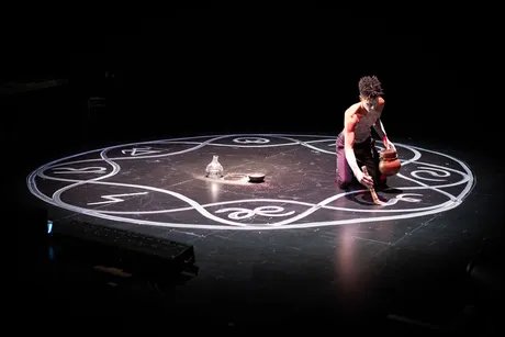 Lamine Diagne, Le Livre muet [Mutus Liber] (2022).