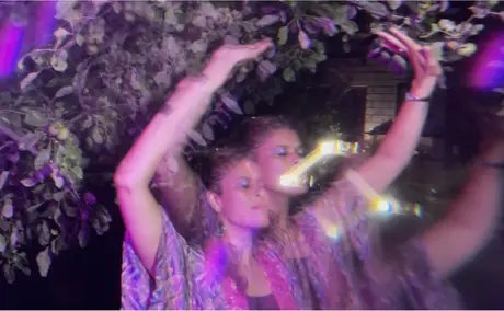 e_dfb2985c874cb9553e9af6d041a22a01_img-hopop