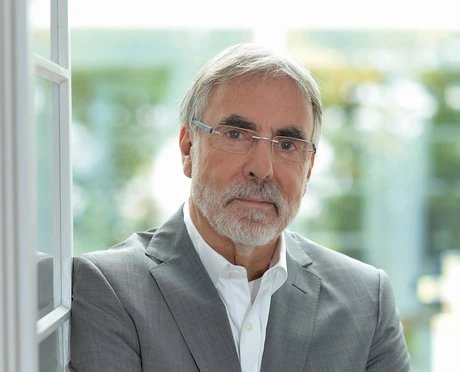 Porträtfoto von Walter Möbius