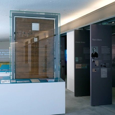 e_e1aac02a90470e1566a8fd69da52c340_img-hopop