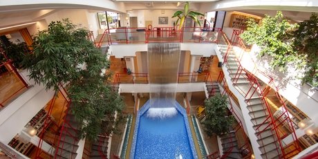 Mark-Twain-Bibliothek als visionäre Wellness-Oase