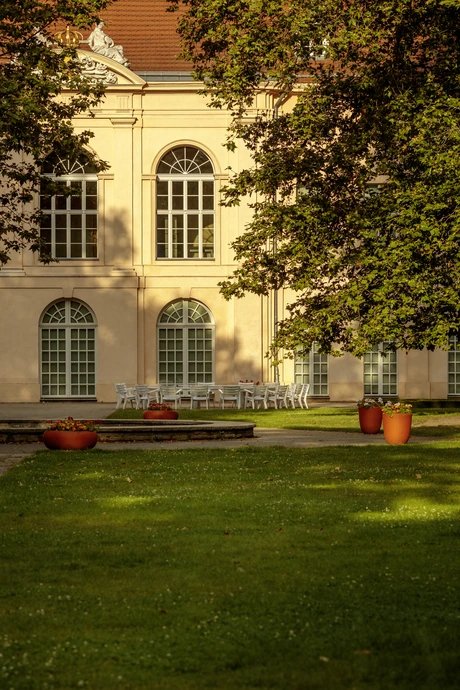 SPSG Schloss Schönhausen, Reinhardt und Sommer