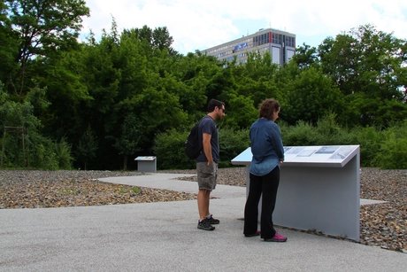Geländerundgang in 15 Stationen