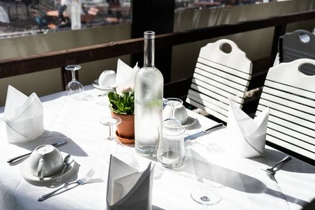 e_f9532a0bfc0ccab30862309d32336e54_img-hopop