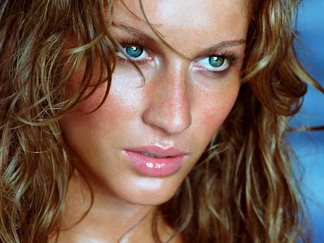 Russell James - Gisele Bündchen 2001